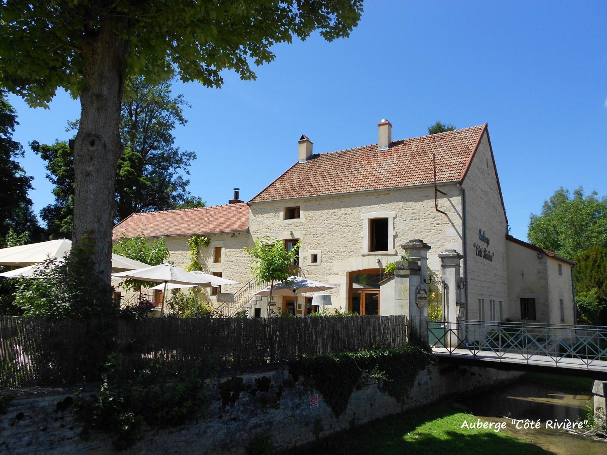 Auberge Cote Riviere И-сюр-Тий Экстерьер фото